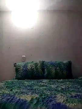 NiinaHans online show from November 26, 11:10 am