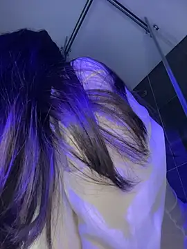 Samantafoxx  online show from December 18, 12:49 am