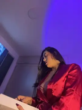 Samantafoxx  online show from April 13, 10:58 pm