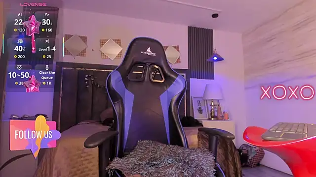 seexy valen online show from January 8, 7:14 am