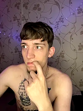 Snapshot of Rabizoon chatting on December 2, 2:01 am Rabizoon online show from December 2, 2:01 am