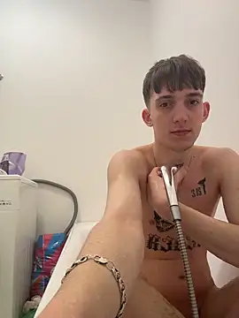 Snapshot of Rabizoon chatting on February 10, 5:06 am Rabizoon online show from February 10, 5:06 am