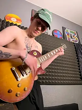 Snapshot of Rabizoon chatting on January 7, 3:39 pm Rabizoon online show from January 7, 3:39 pm