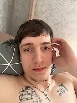 Snapshot of Rabizoon chatting on February 13, 4:23 am Rabizoon online show from February 13, 4:23 am