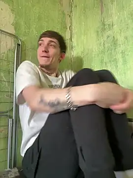 Snapshot of Rabizoon chatting on January 8, 7:36 am Rabizoon online show from January 8, 7:36 am