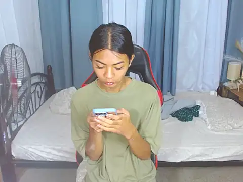 SamaraMillers online show from December 20, 10:29 am