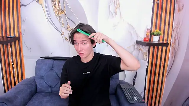 Aaron LatinMen2 online show from November 26, 3:39 am