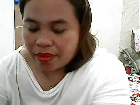 cutechubby online show from December 20, 5:43 am