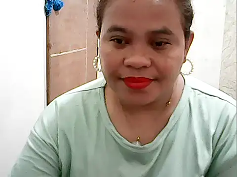 cutechubby online show from January 13, 11:52 pm