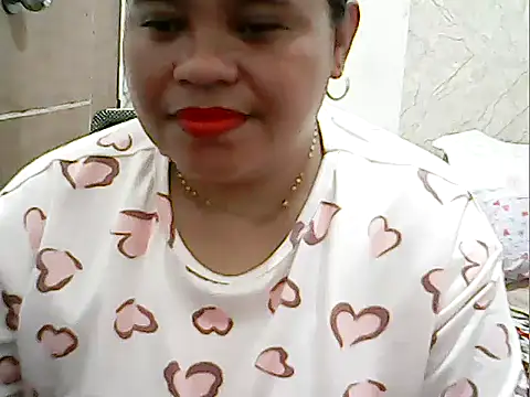 Snapshot of cutechubby chatting on March 1, 10:54 pm cutechubby online show from March 1, 10:54 pm