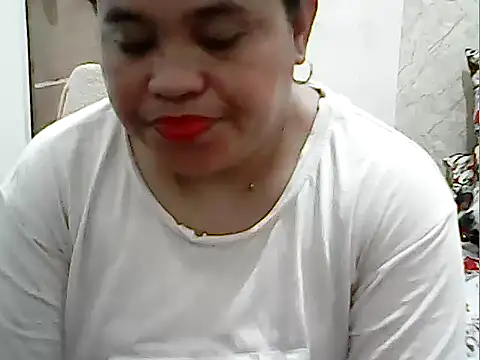 Snapshot of cutechubby chatting on February 15, 3:07 am cutechubby online show from February 15, 3:07 am