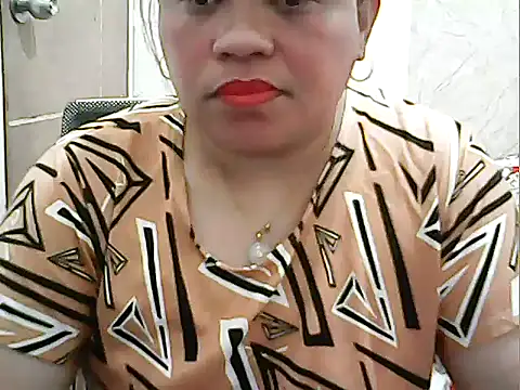 Snapshot of cutechubby chatting on February 7, 12:57 pm cutechubby online show from February 7, 12:57 pm