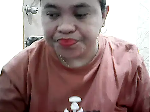 Snapshot of cutechubby chatting on February 28, 1:49 am cutechubby online show from February 28, 1:49 am