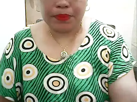 Snapshot of cutechubby chatting on March 1, 7:52 am cutechubby online show from March 1, 7:52 am