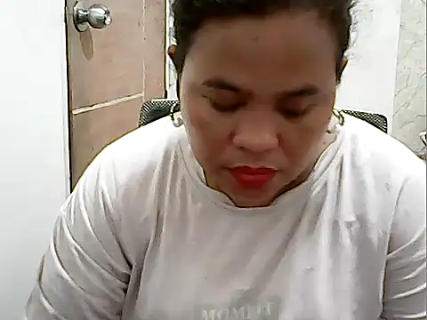 cutechubby online show from May 5, 10:13 pm
