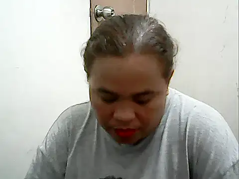 cutechubby online show from May 26, 10:57 am