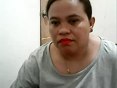 cutechubby online show from April 22, 6:14 pm