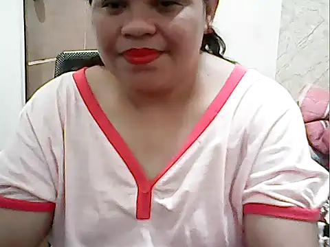cutechubby online show from May 10, 12:09 pm