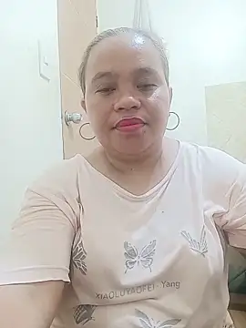 Snapshot of cutechubby chatting on June 14, 10:16 am cutechubby online show from June 14, 10:16 am