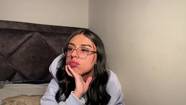 Nathalie spencer2 online show from January 12, 3:35 am