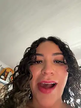 VictoriaaRose online show from June 15, 9:47 pm