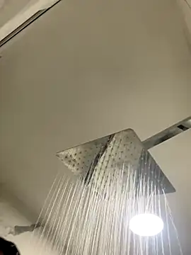 vicbig33 online show from November 29, 1:50 am