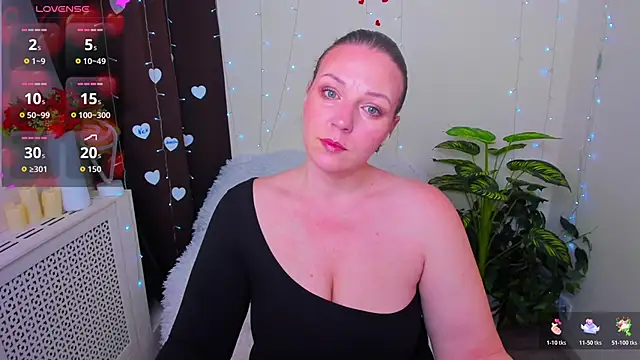 Snapshot of Alison_star_ chatting on March 5, 2:19 am Alison star online show from March 5, 2:19 am