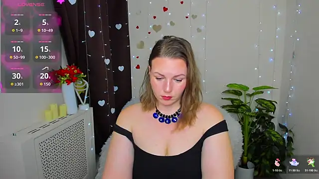Snapshot of Alison_star_ chatting on March 11, 2:27 am Alison star online show from March 11, 2:27 am