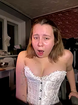 Annahylio online show from November 26, 8:09 pm