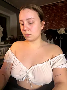 Annahylio online show from November 28, 6:52 pm