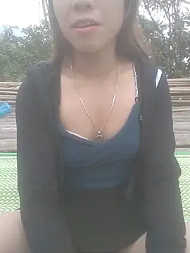 tieutam122 online show from December 21, 1:19 am