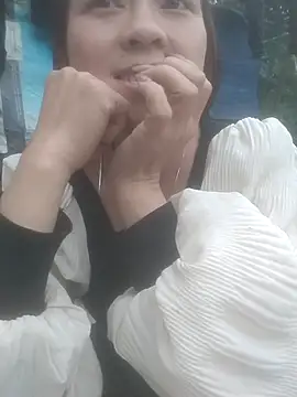 tieutam122 online show from February 14, 9:53 am