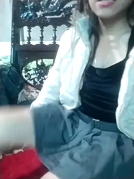 tieutam122 online show from January 10, 9:15 am