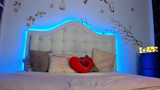 TinyBlair online show from February 28, 5:51 am