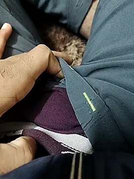 Snapshot of bigdick2299 chatting on November 26, 12:49 pm bigdick2299 online show from November 26, 12:49 pm