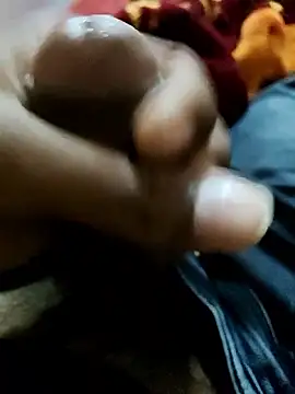 Snapshot of bigdick2299 chatting on November 25, 6:30 pm bigdick2299 online show from November 25, 6:30 pm