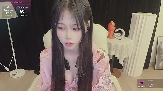 -Annababy online show from May 25, 5:33 pm