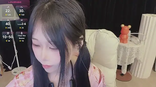 Snapshot of -Annababy chatting on July 9, 4:06 pm -Annababy online show from July 9, 4:06 pm