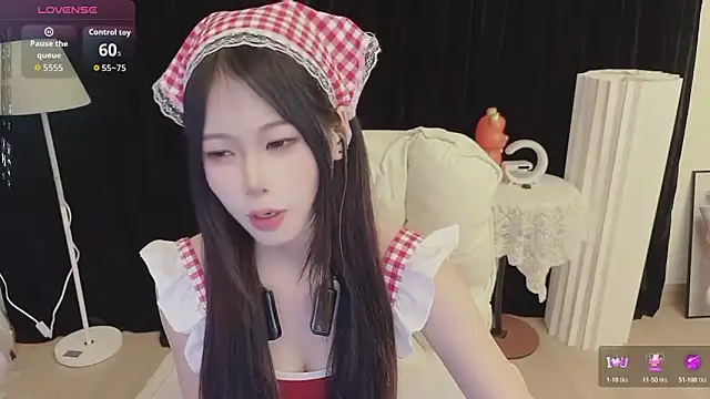 -Annababy online show from May 31, 7:03 pm