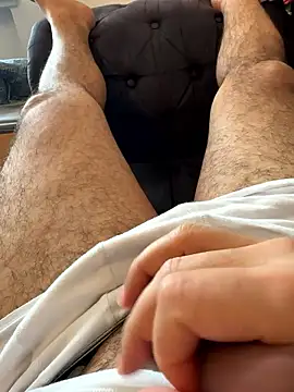 Laufla online show from January 8, 12:44 pm