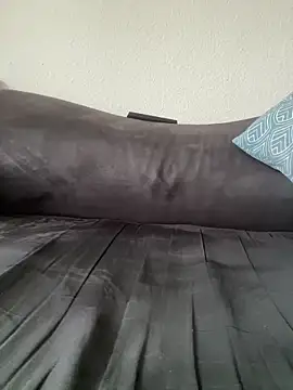 Laufla online show from February 3, 11:26 am