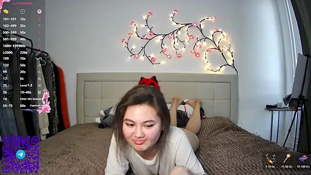 ArianeRandy online show from April 3, 3:07 pm