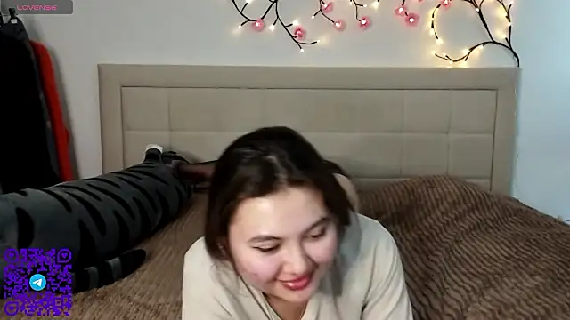 ArianeRandy online show from March 21, 3:05 pm