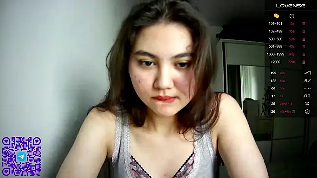 Snapshot of ArianeRandy chatting on May 28, 3:18 pm ArianeRandy online show from May 28, 3:18 pm