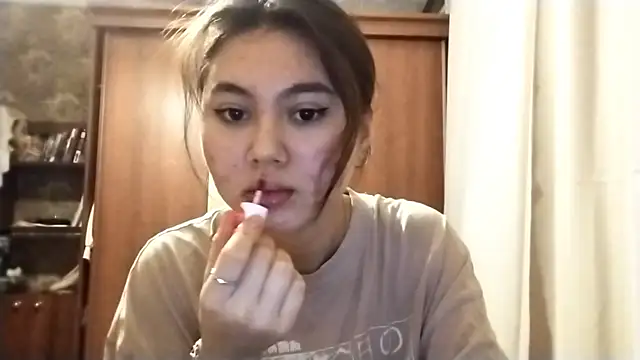 ArianeRandy online show from December 17, 3:06 pm