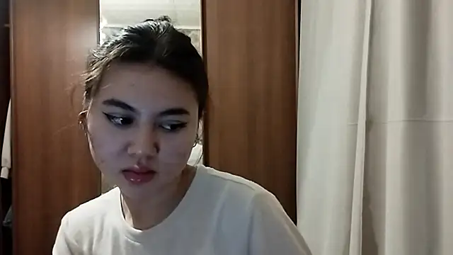 ArianeRandy online show from December 20, 3:04 pm