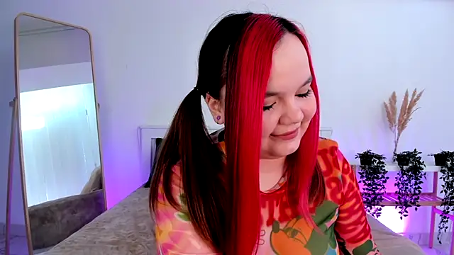 Rose Luvv online show from May 10, 6:39 am
