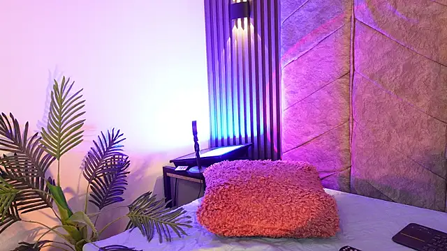 amberthangelss online show from April 15, 12:32 pm