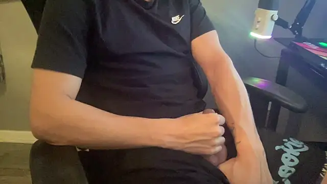 freakymexcian online show from December 4, 6:01 am