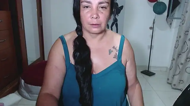 vivian-milf online show from April 8, 2:13 am